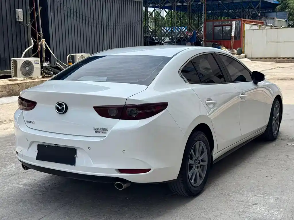 Mazda 3 Axela 2021