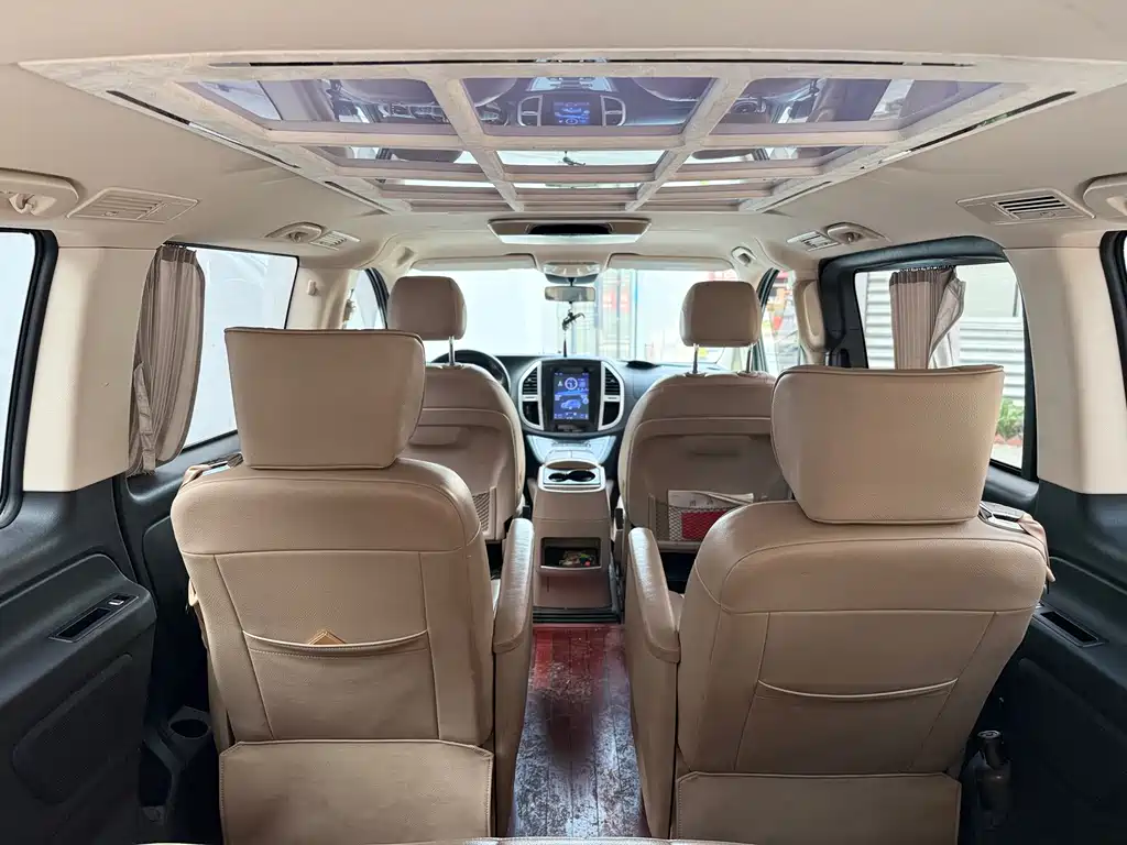 Mercedes-Benz Vito 2019 — фото 17