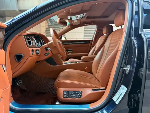 Bentley Flying Spur 2017