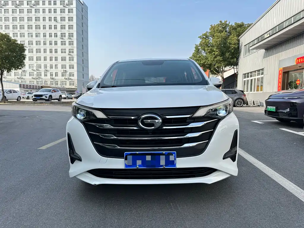 GAC Motor Trumpchi M6 2020 — фото 2