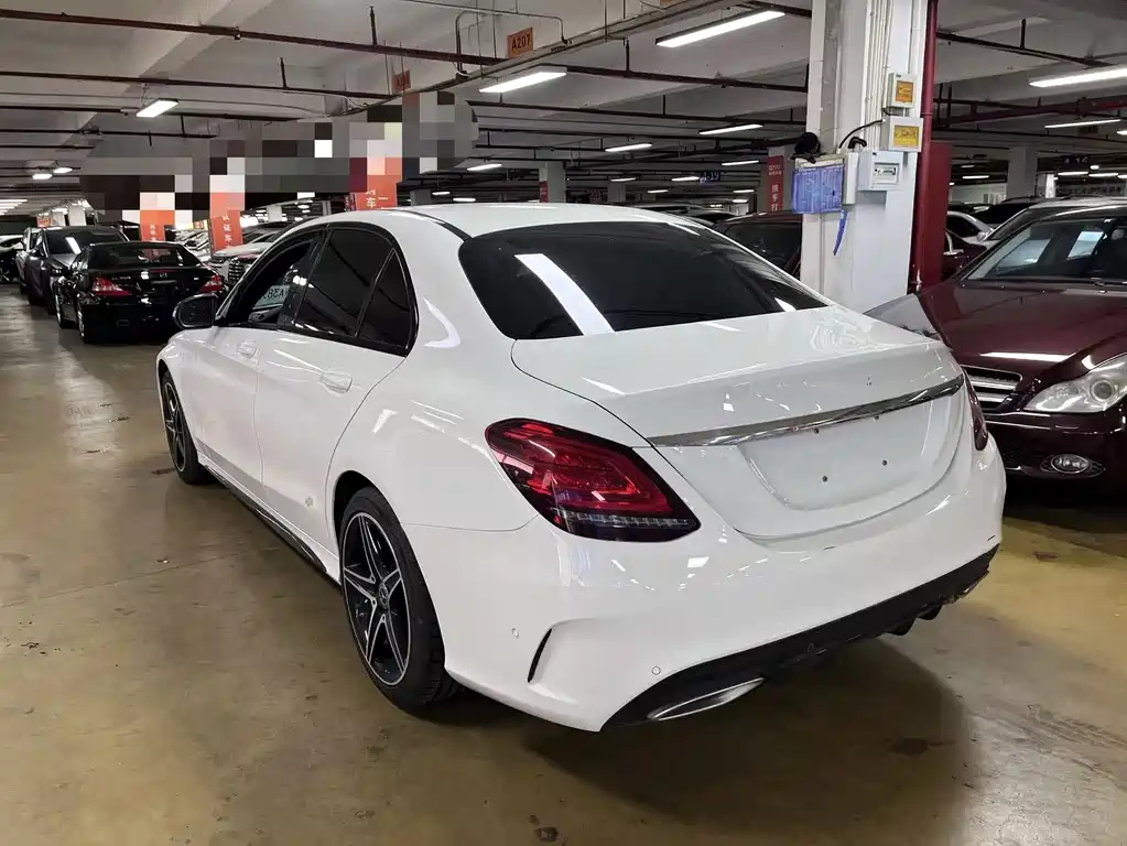 Mercedes-Benz C-Class 2020