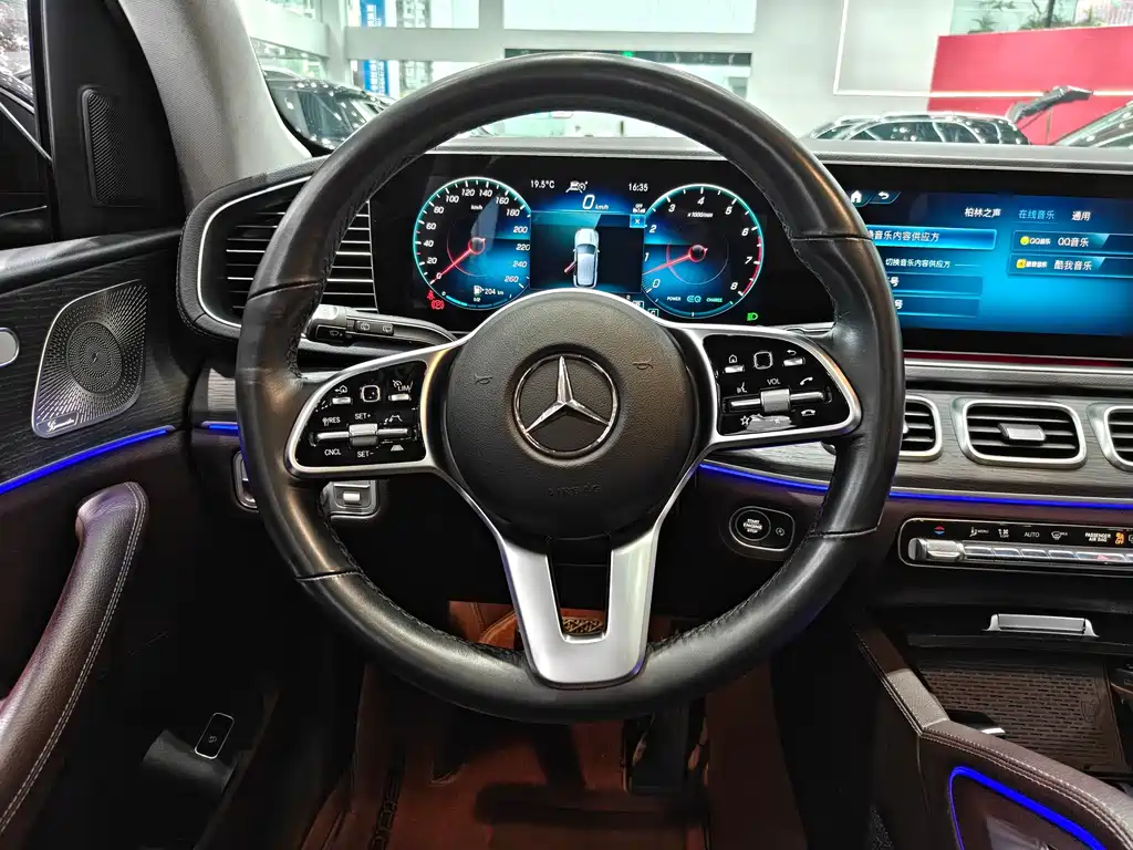 Mercedes-Benz GLE 2023 — фото 14
