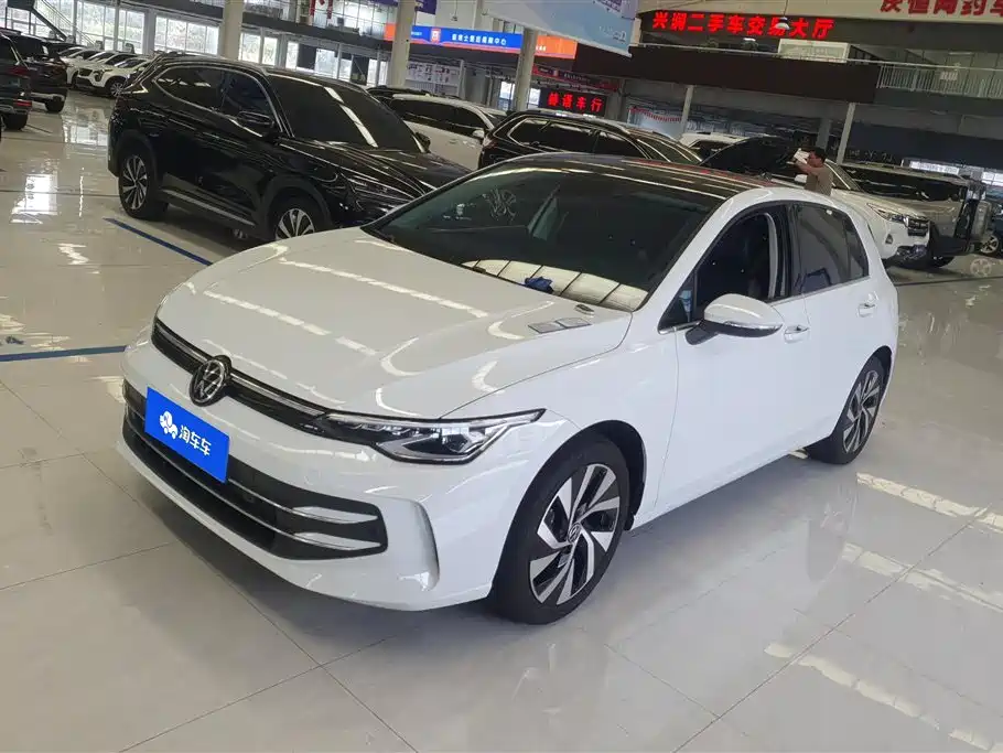 Volkswagen Golf 2026