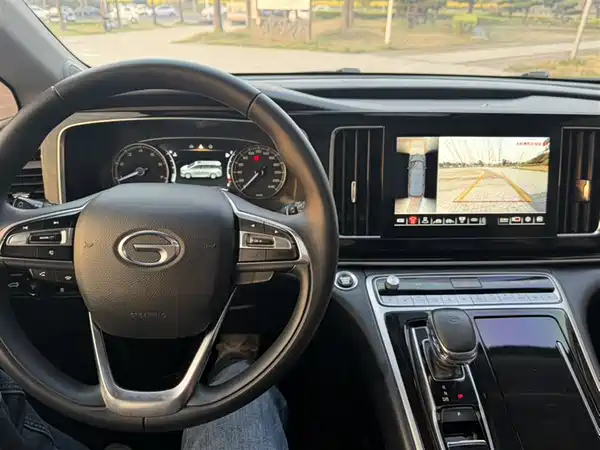 GAC Trumpchi M8 2021