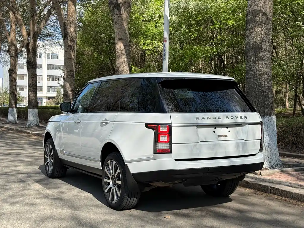 Land Rover Range Rover 2014 — фото 13