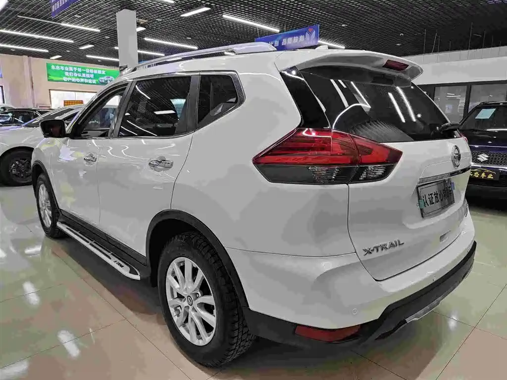 Nissan X-Trail 2018 — фото 6