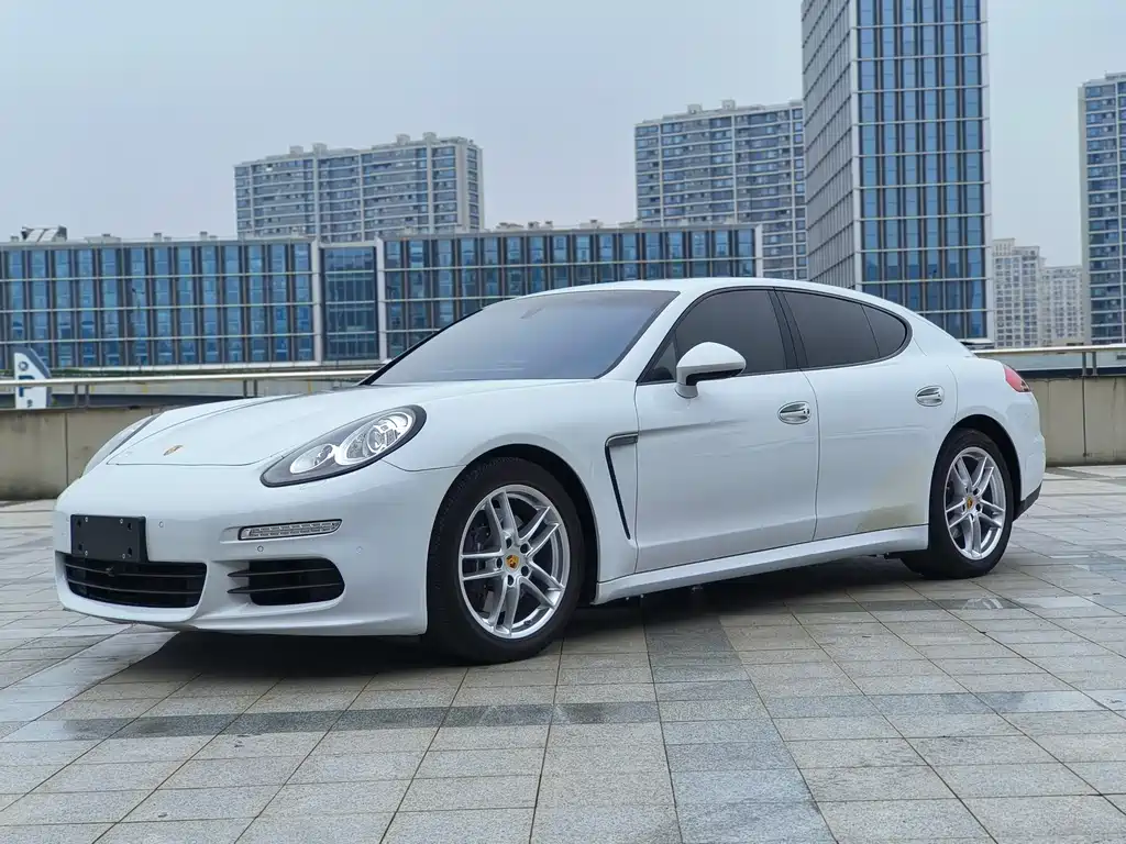 Porsche Panamera 2016