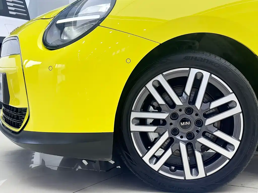 MINI COOPER EV 2024 — фото 11