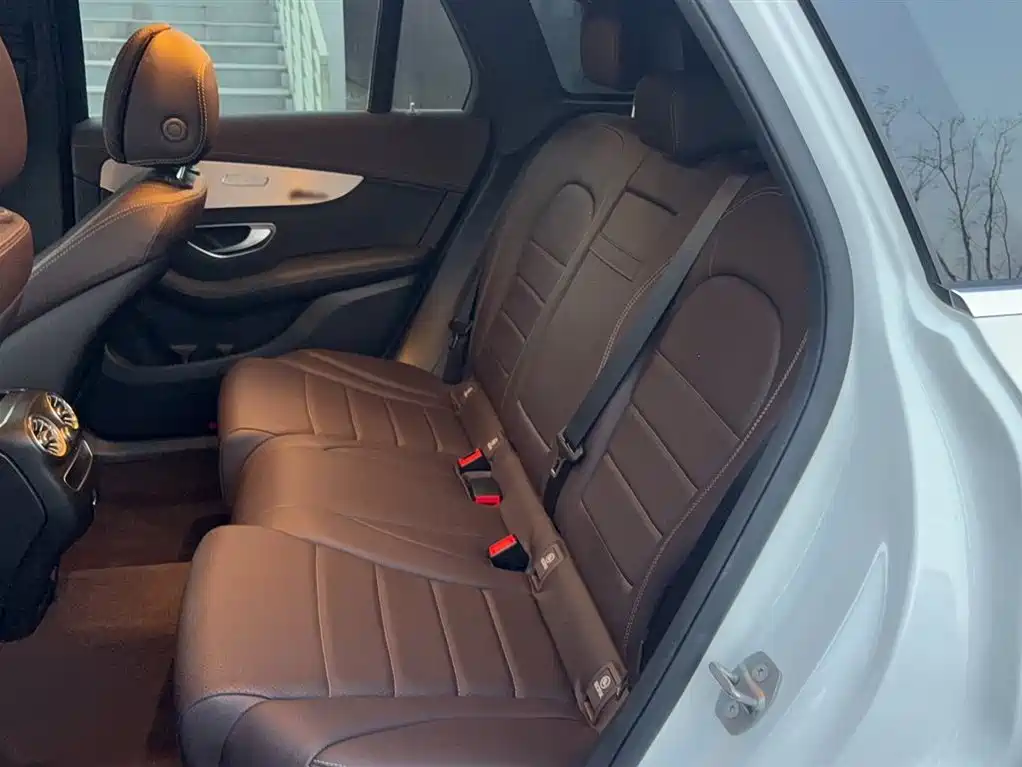 Mercedes-Benz GLC 2021 — фото 13