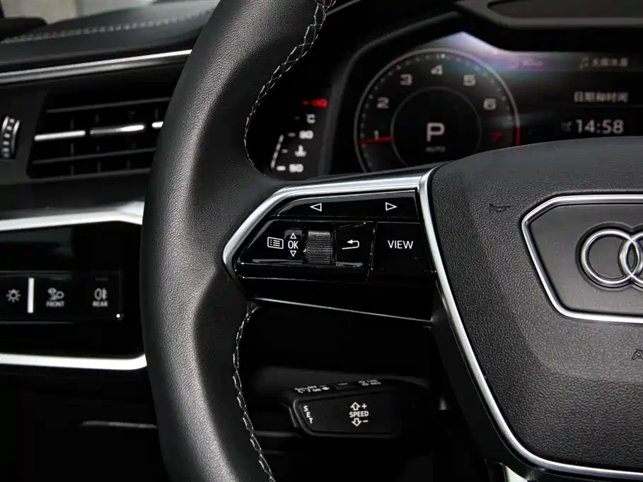 Audi A7 2025 — фото 23