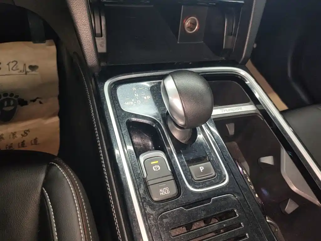 GAC Motor Trumpchi GS8 2020 — фото 14