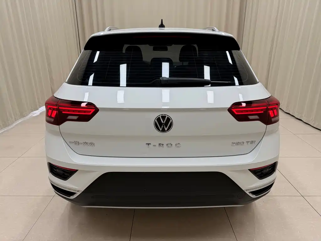 Volkswagen T-Roc 2023