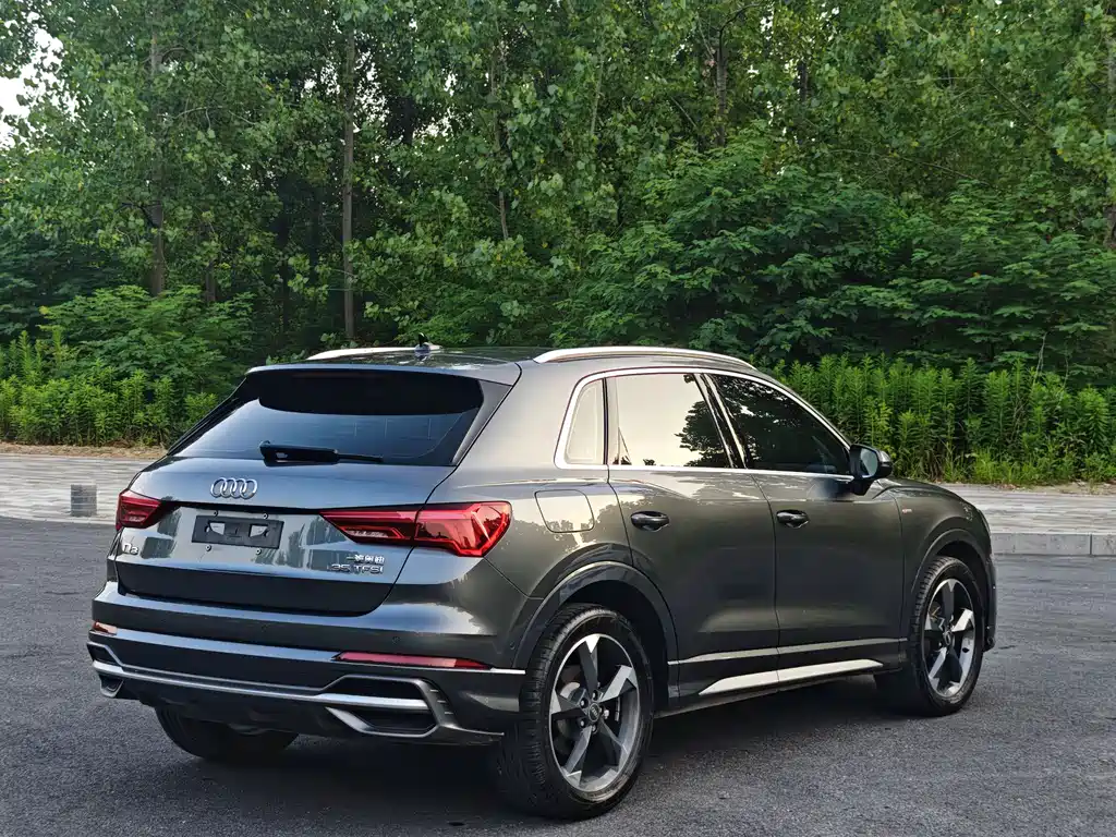 Audi Q3 2022 — фото 14