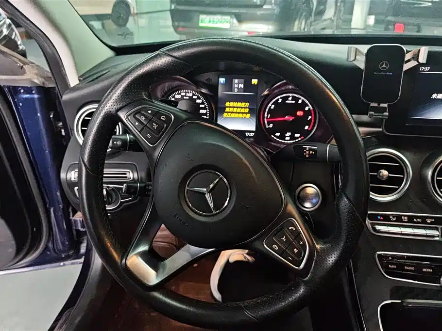 Mercedes-Benz C-Class 2017 — фото 14