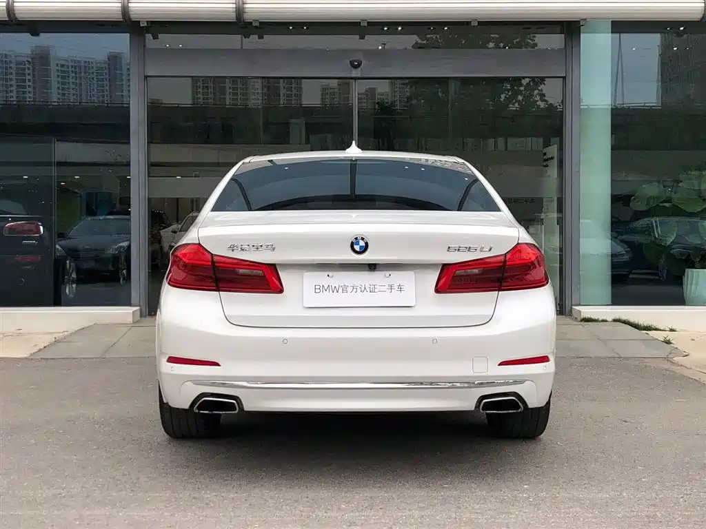 BMW 5 Series 2020