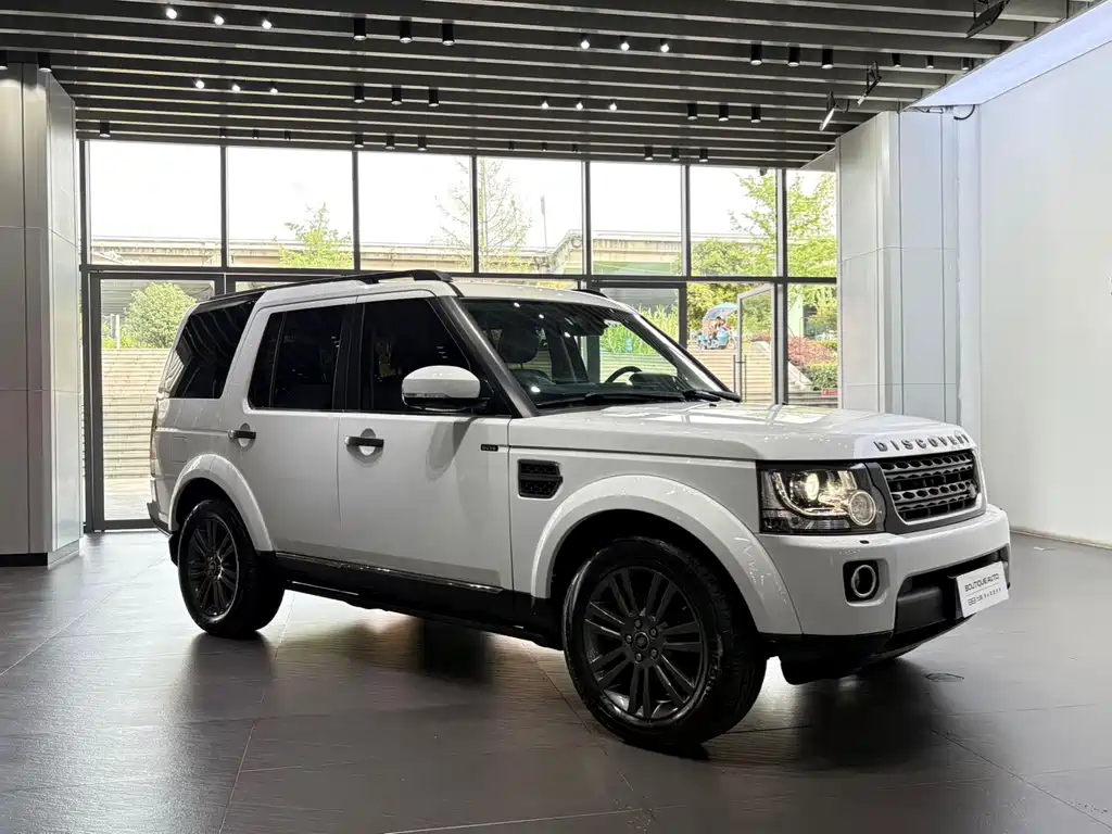 Land Rover Discovery 2017 — фото 3