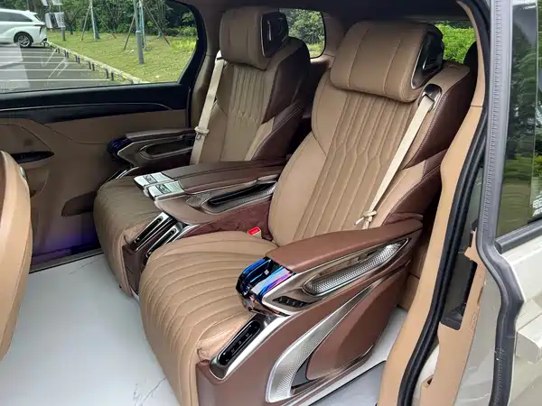 Buick GL8 2020
