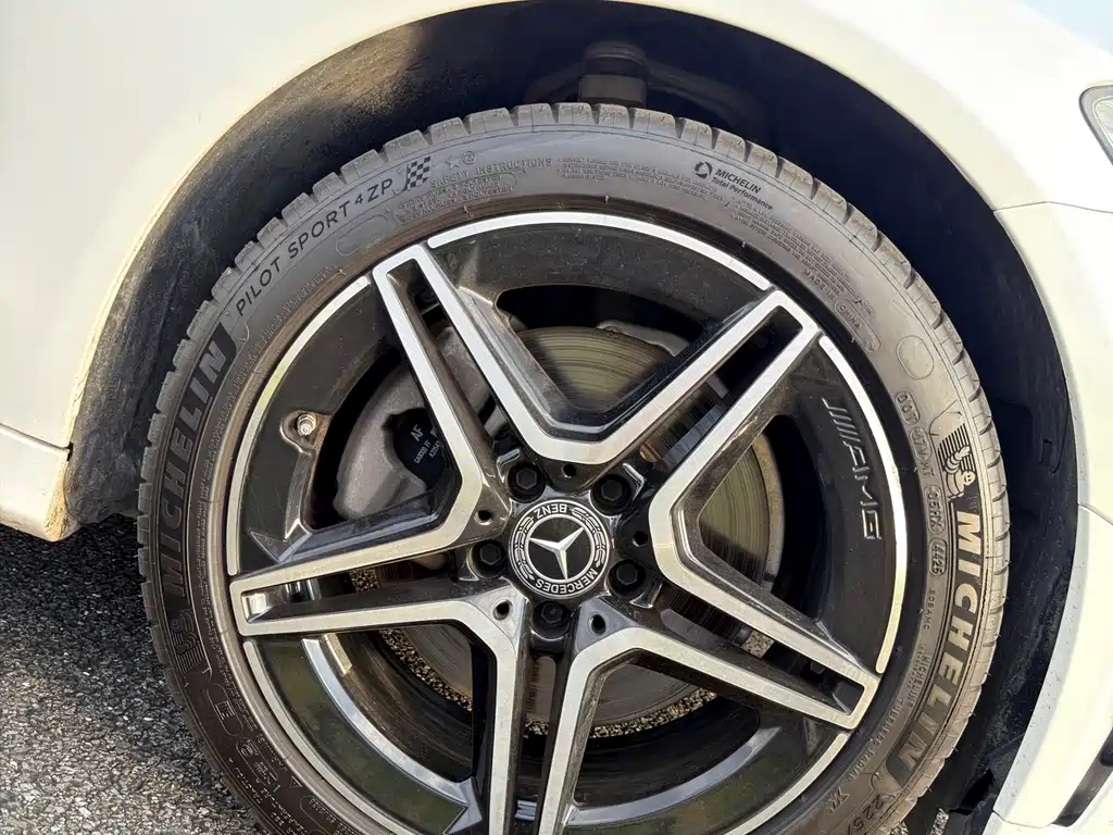 Mercedes-Benz C-Class 2020