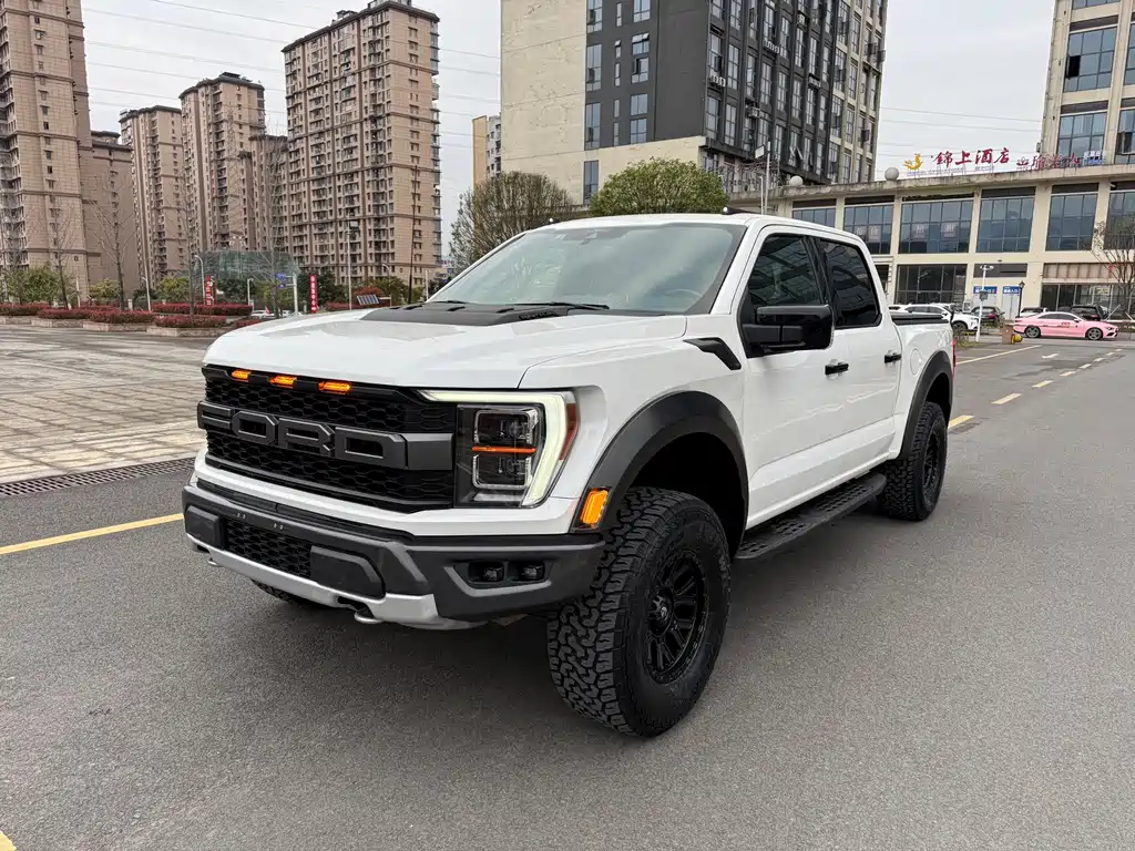Ford F-150 Raptor 2022 — фото 1
