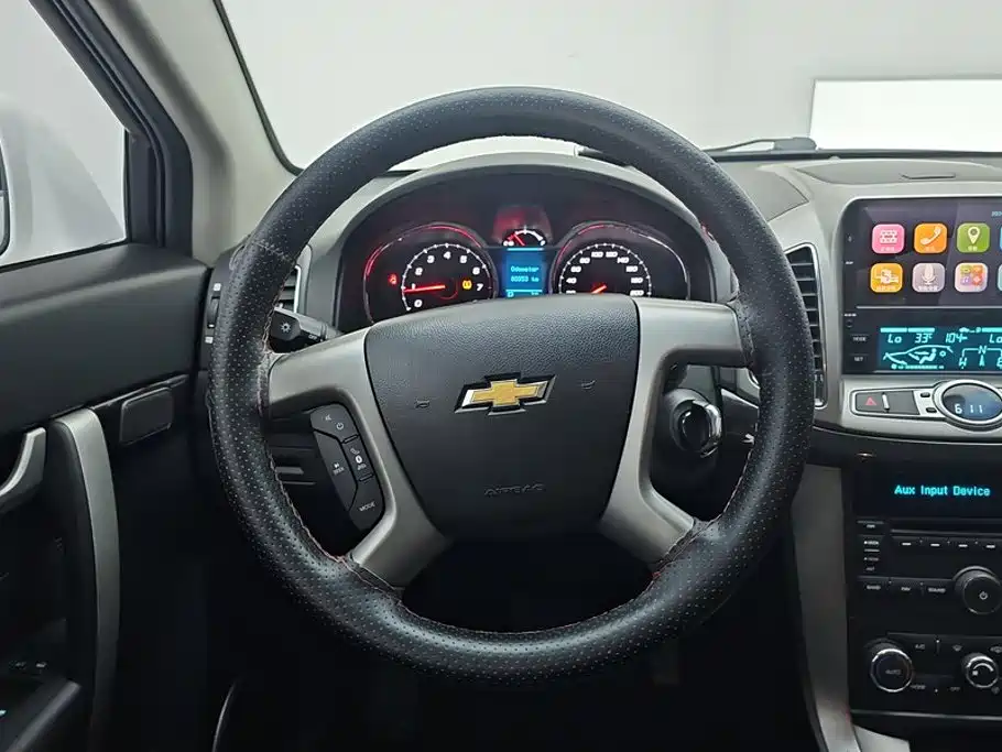 Chevrolet Captiva 2017 — фото 15