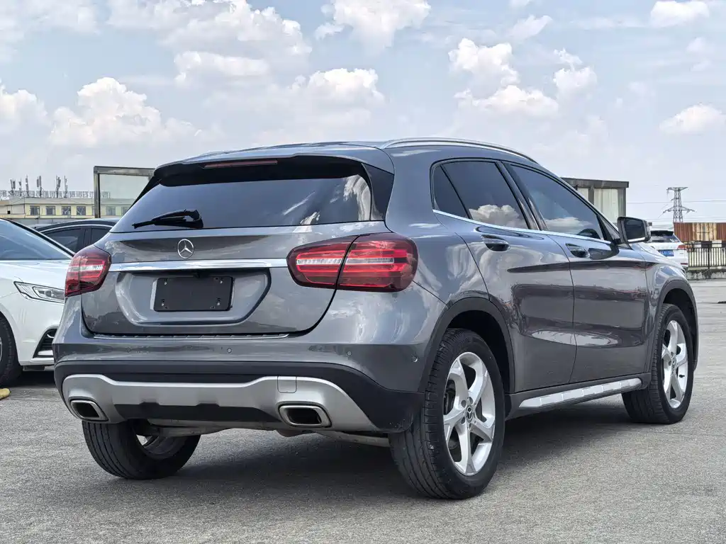 Mercedes-Benz GLA 2018