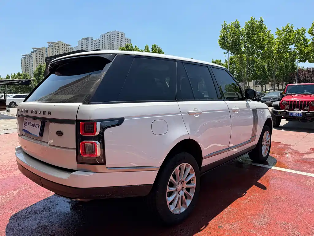 Land Rover Range Rover 2018 — фото 6