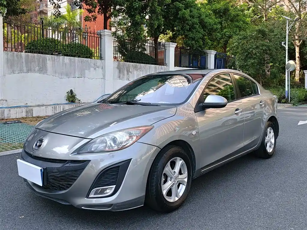 Mazda 3 Xingcheng 2012