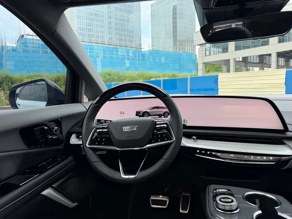 Cadillac IQ 2024