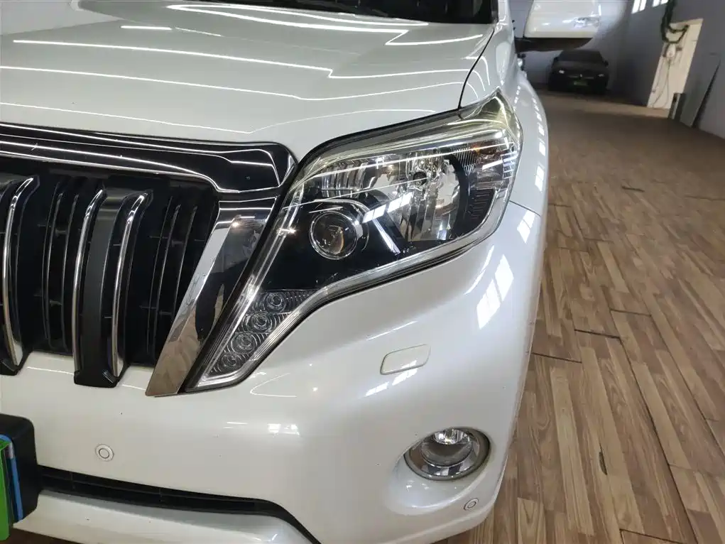Toyota Prado 2016 — фото 24