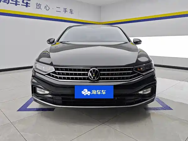 Volkswagen Magotan 2024