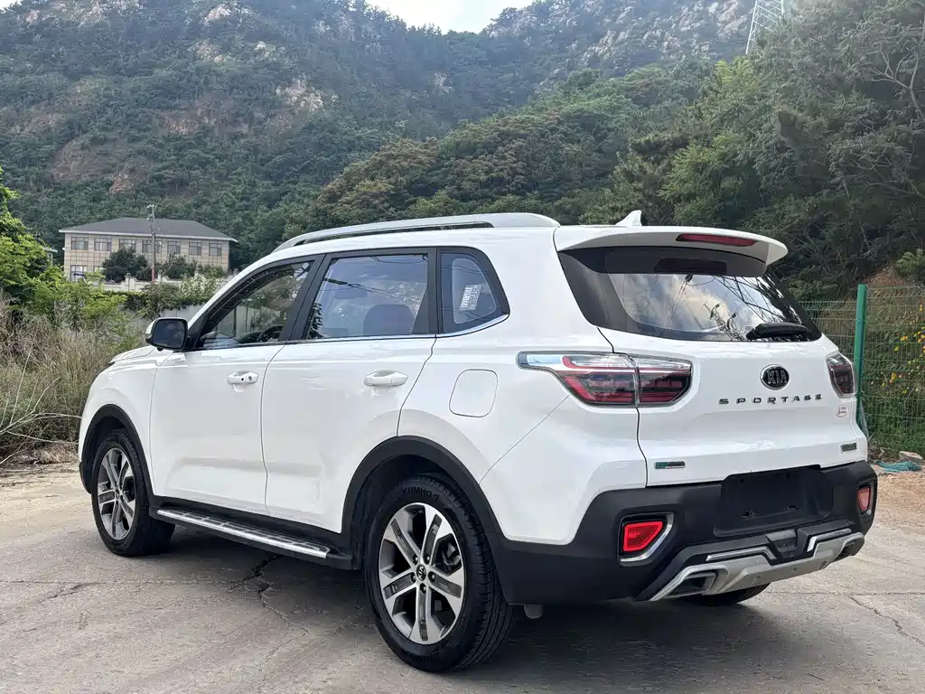 Kia Sportage 2021 — фото 20