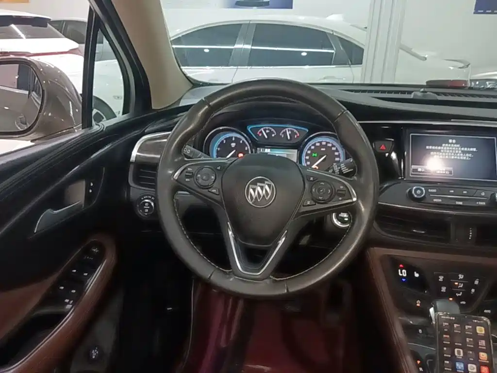 Buick Envision Plus 2016 — фото 11