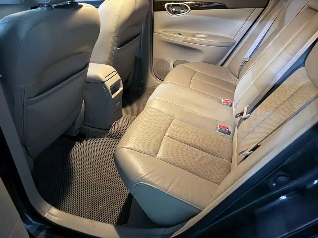 Nissan Sylphy 2012