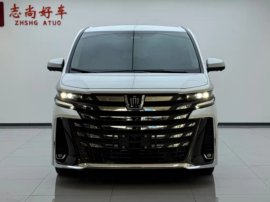 Toyota Vellfire 2024 — фото 2