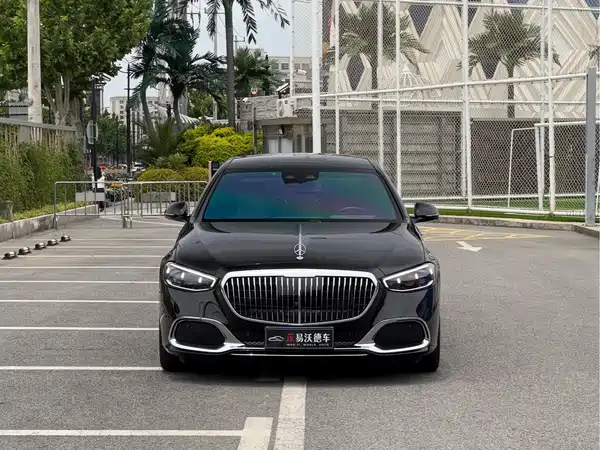 Mercedes-Benz Maybach S-Class 2023
