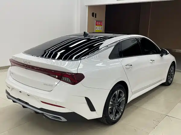 Kia K5 2021
