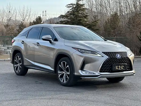 Lexus RX 2020