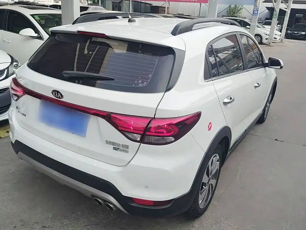 Kia KX Cross 2019 — фото 7