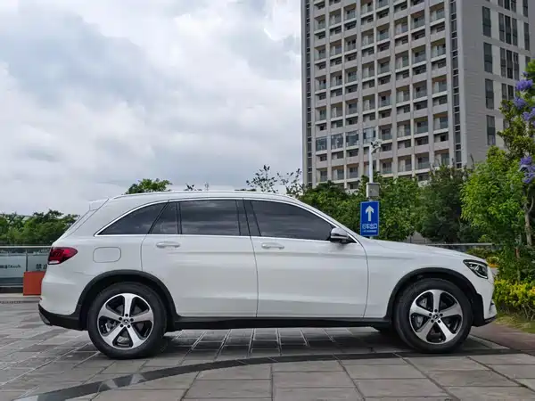 Mercedes-Benz GLC 2022