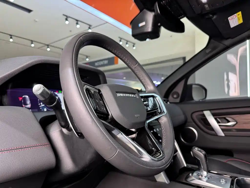 Land Rover Discovery Sport 2022 — фото 17
