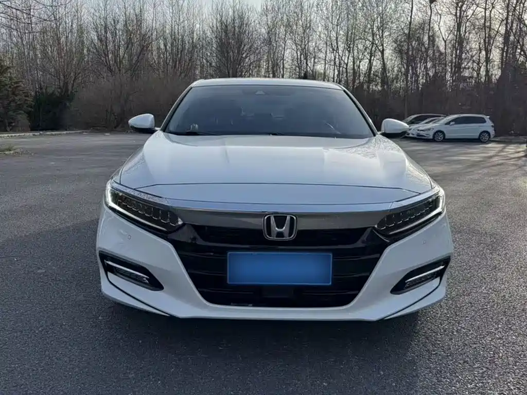 Honda Accord 2020 — фото 8