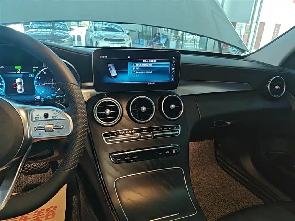Mercedes-Benz C-Class 2021 — фото 13