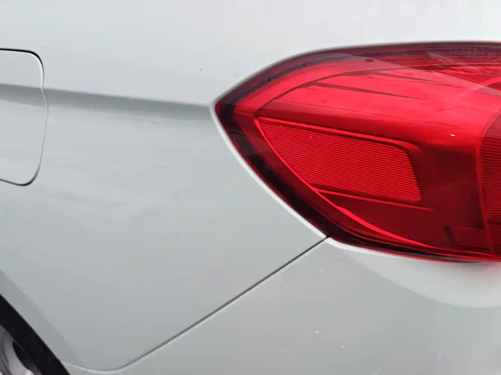 Haval M6 2019 — фото 14
