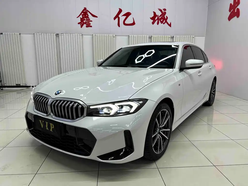 BMW 3 Series 2022