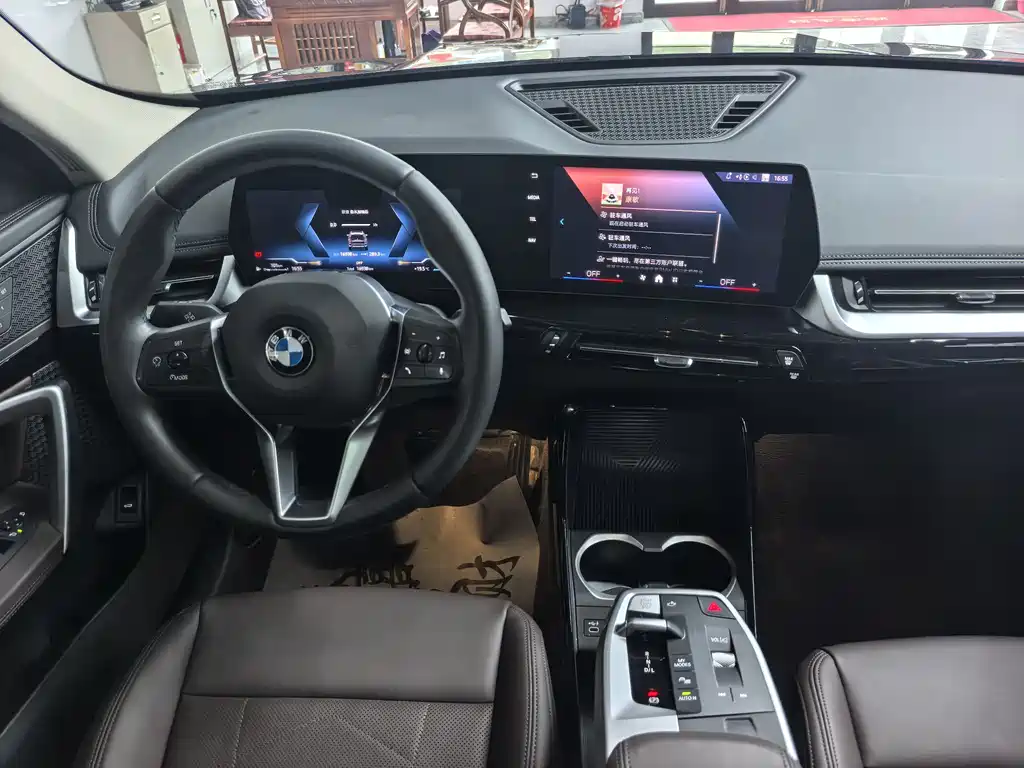 BMW X1 2024 — фото 12