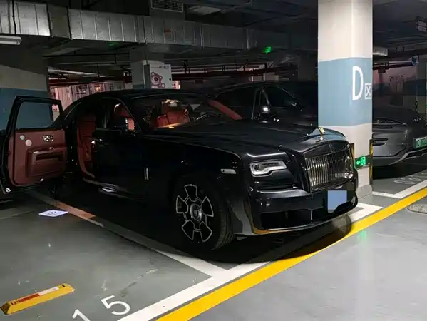 Rolls-Royce Ghost 2010