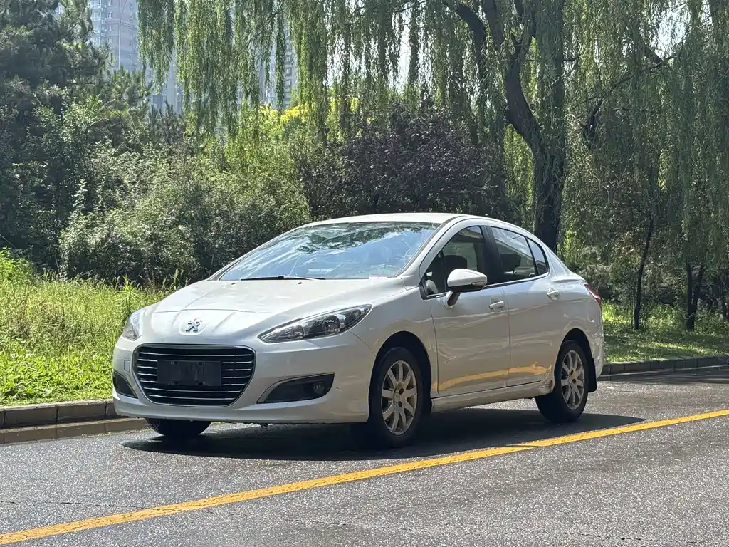 Peugeot 308 2015