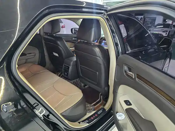 Chrysler 300C 2016