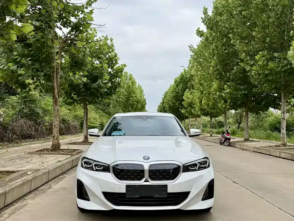 BMW i3 2022