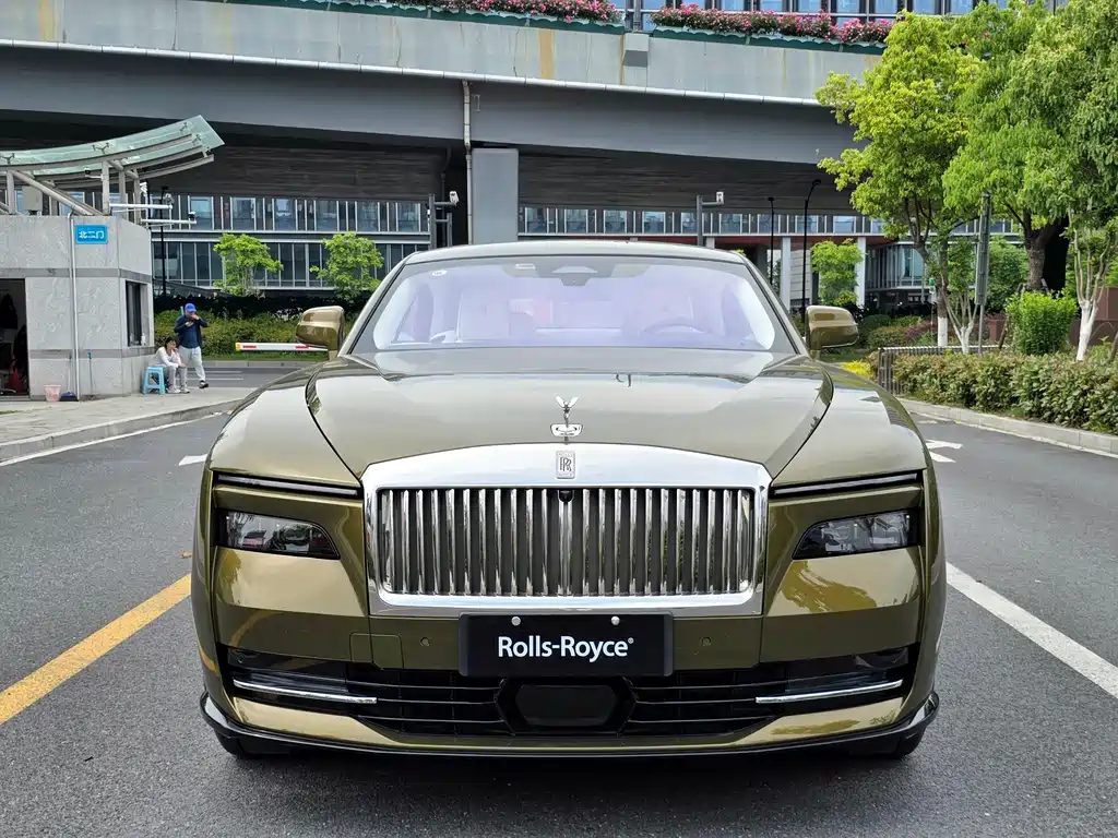 Rolls-Royce The Shining 2026 — фото 2